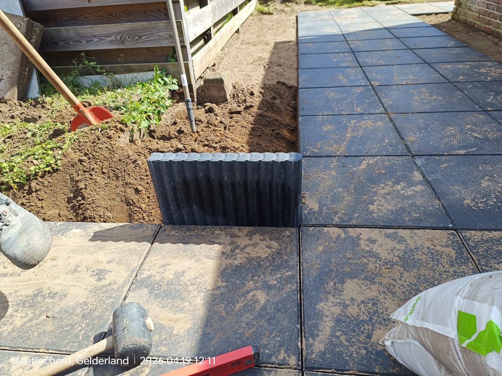 Tuinontwerp en aanleg door MHB